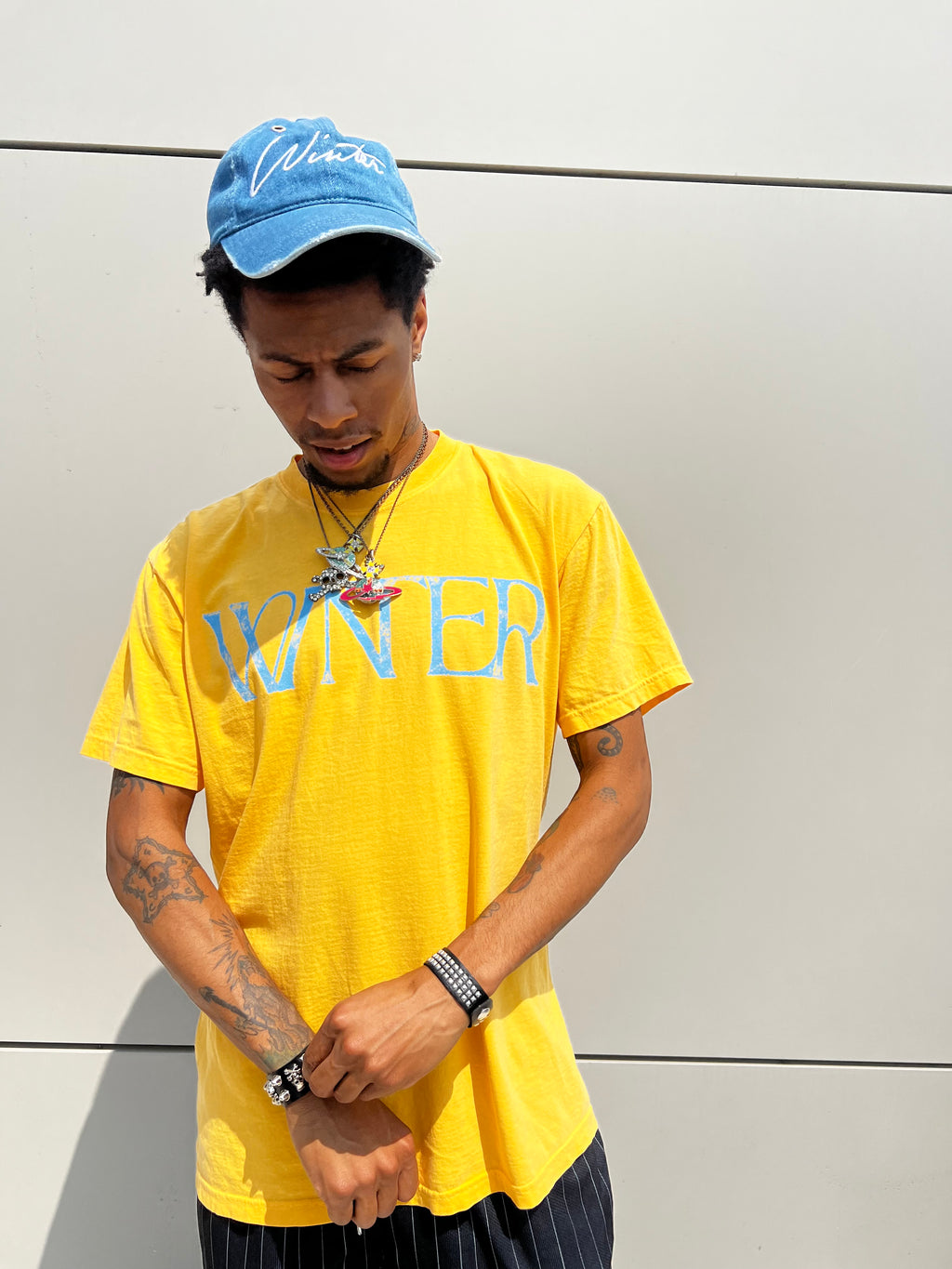 COMPLEMENTARY TEE