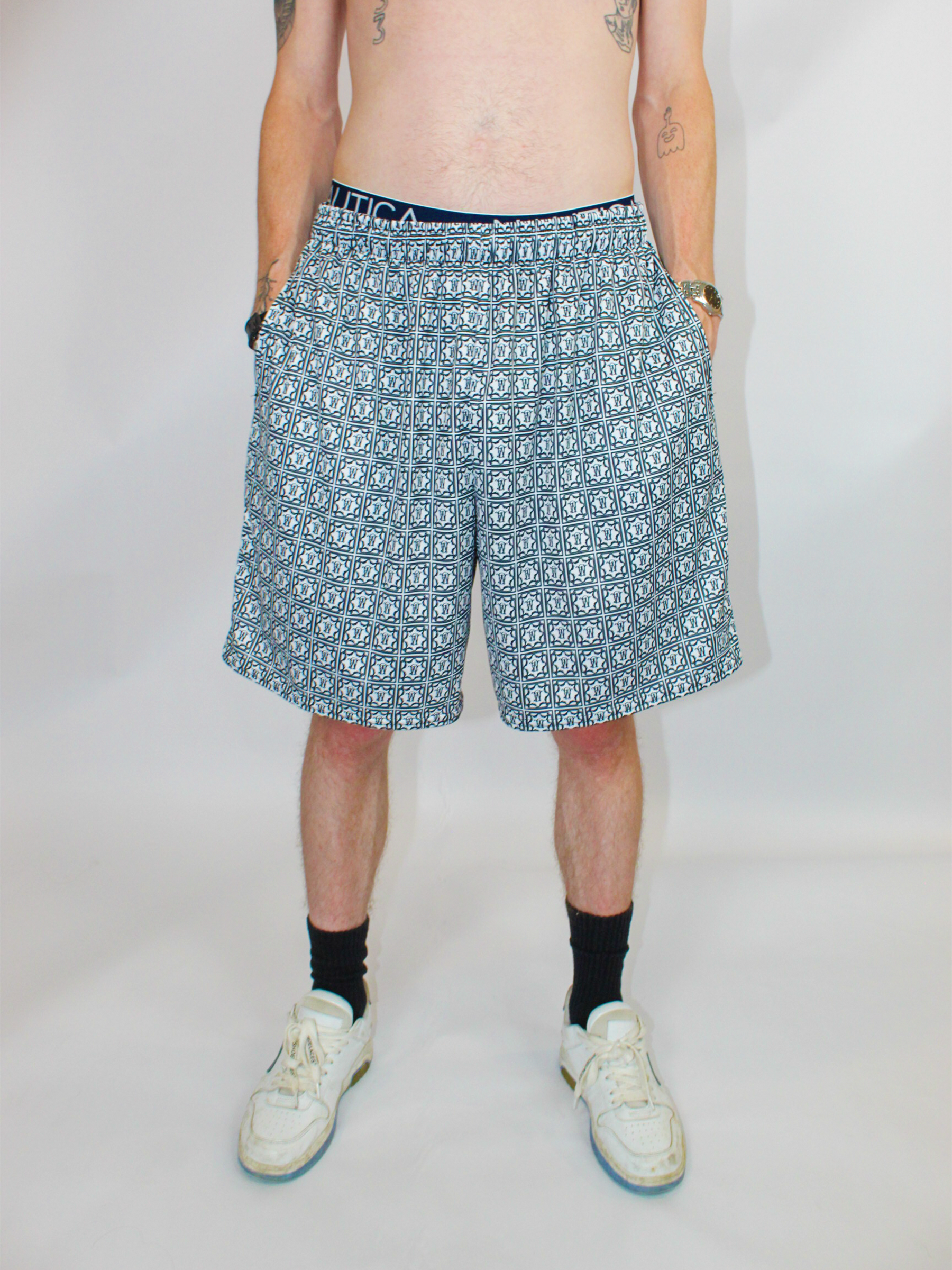TILE MESH SHORTS