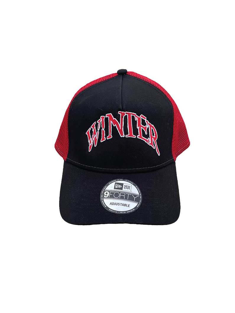 BROKEN EMBROIDERED HAT